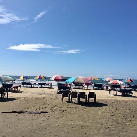 Basho Huts & Cafe Hotel Arambol Exterior photo