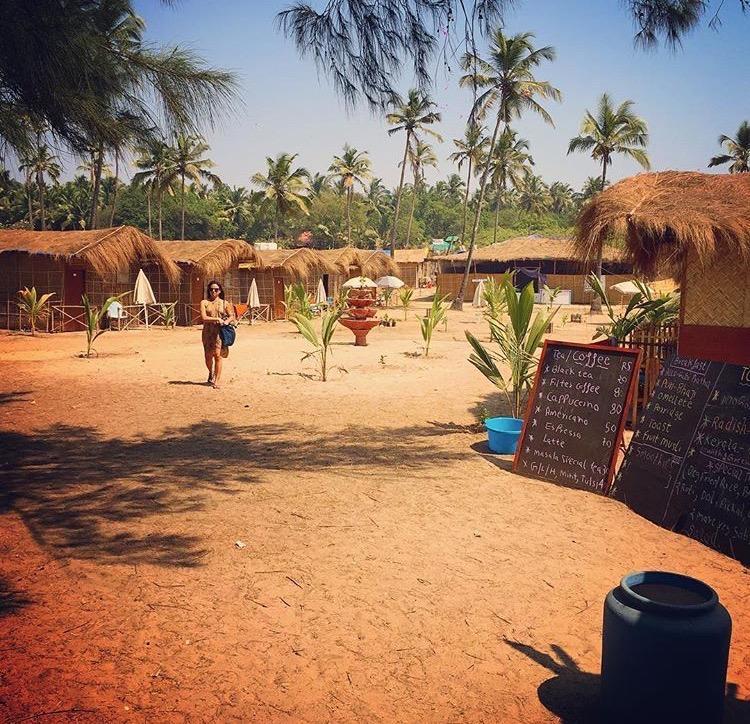 Basho Huts & Cafe Hotel Arambol Exterior photo